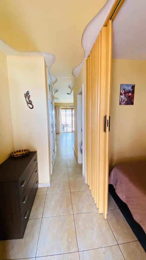 אדחה Cozy Apartment Close To Fanabe Beach, Tenerife מראה חיצוני תמונה